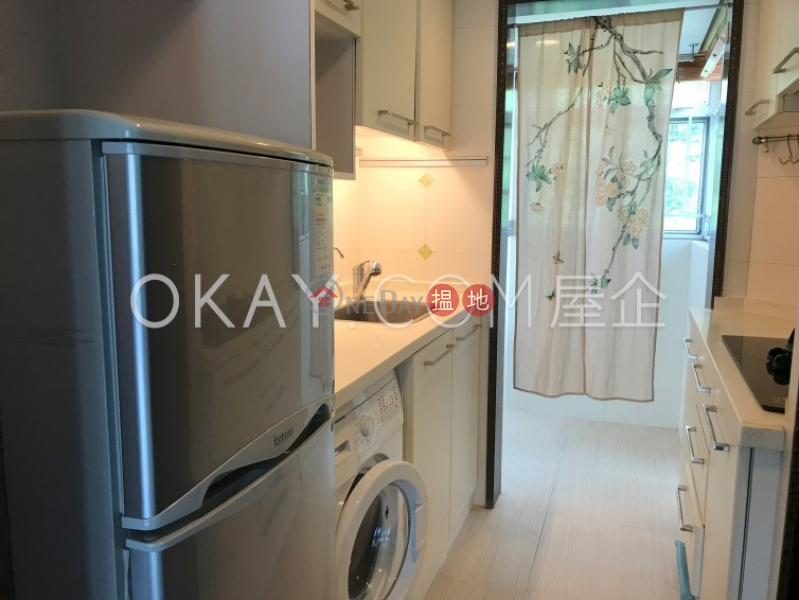 HK$ 27,000/ month | Southern Pearl Court, Wan Chai District | Elegant 2 bedroom in Happy Valley | Rental