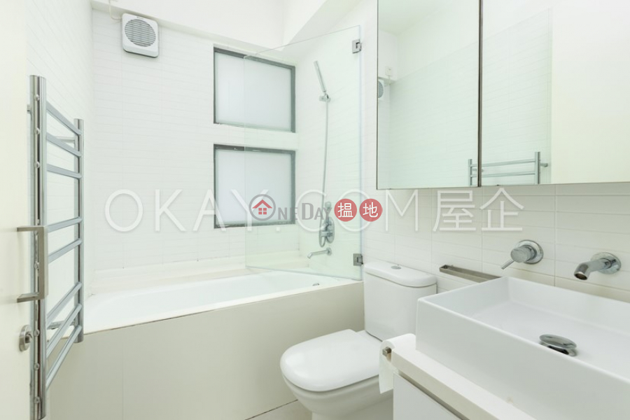 香港搵樓|租樓|二手盤|買樓| 搵地 | 住宅-出售樓盤-4房4廁,連車位,露台,獨立屋碧荔花園出售單位