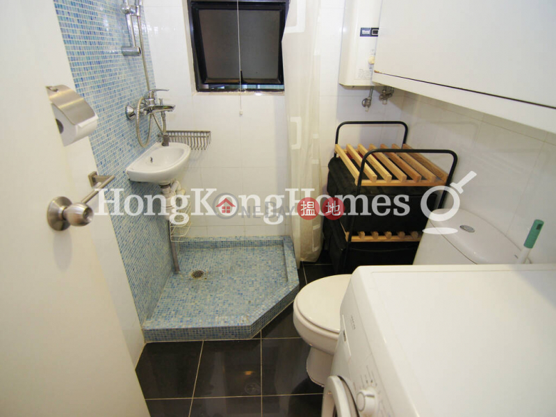 Property Search Hong Kong | OneDay | Residential | Rental Listings | 3 Bedroom Family Unit for Rent at Blessings Garden