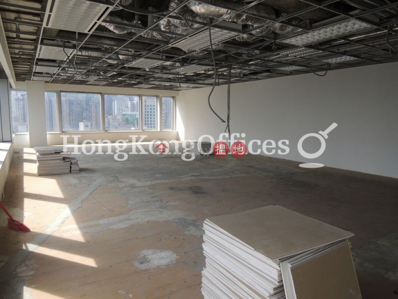 HK$ 74,560/ month Shun Tak Centre, Western District, Office Unit for Rent at Shun Tak Centre