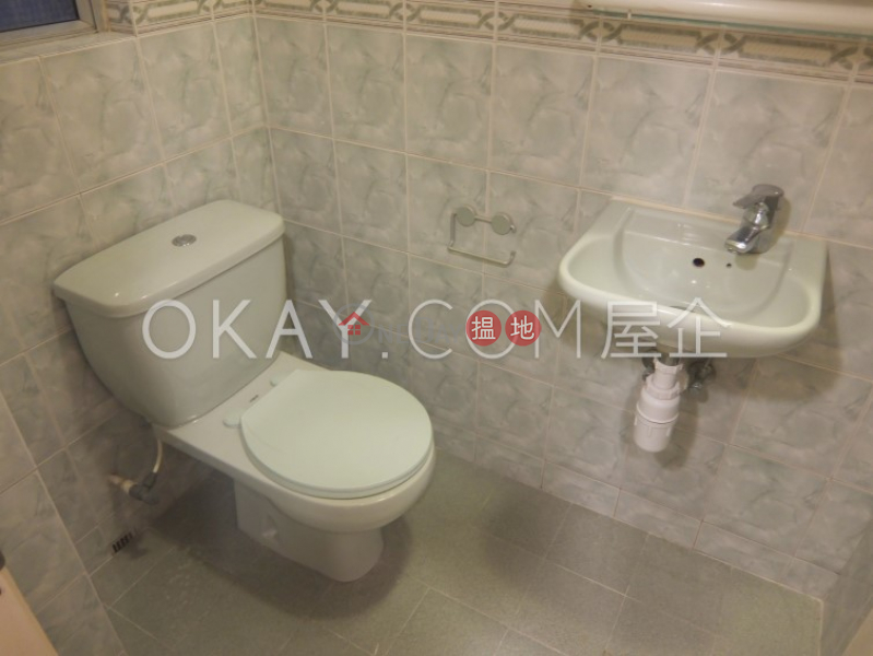 Stylish 2 bedroom in Western District | For Sale | Sincere Western House 先施西環大廈 Sales Listings