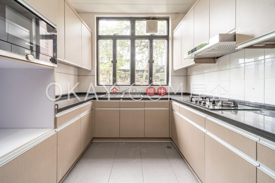 HK$ 89,000/ month Elite Villas, Southern District Efficient 3 bedroom with terrace & parking | Rental