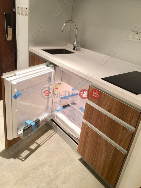 AVA 62 中層C室-62上海街 | 油尖旺香港出售|HK$ 390萬