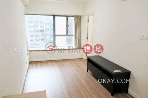 Cozy 2 bedroom in Sheung Wan | Rental, Queen's Terrace 帝后華庭 | Western District (OKAY-R62587)_0