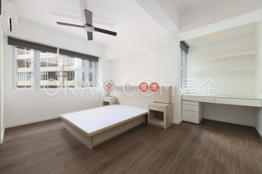 Efficient 1 bedroom with balcony | Rental | Village Tower 山村大廈 Rental Listings