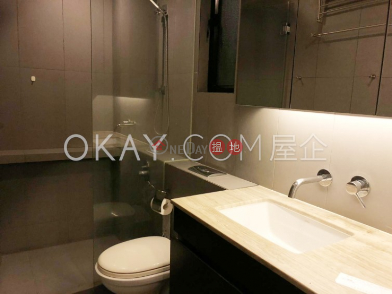Unique 1 bedroom with rooftop | For Sale, 32 Tung Street 東街32號 Sales Listings | Central District (OKAY-S33787)