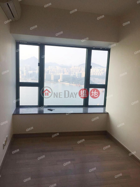 Property Search Hong Kong | OneDay | Residential Rental Listings, Tower 3 Grand Promenade | 3 bedroom High Floor Flat for Rent