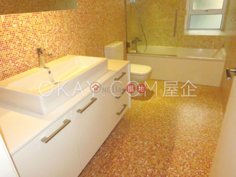Gorgeous 3 bedroom with parking | Rental, Tregunter 地利根德閣 Rental Listings | Central District (OKAY-R7095)
