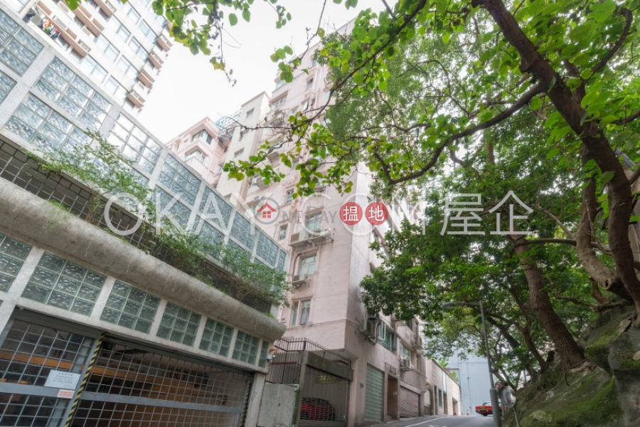 HK$ 22M First Mansion | Western District Popular 2 bedroom on high floor with rooftop | For Sale