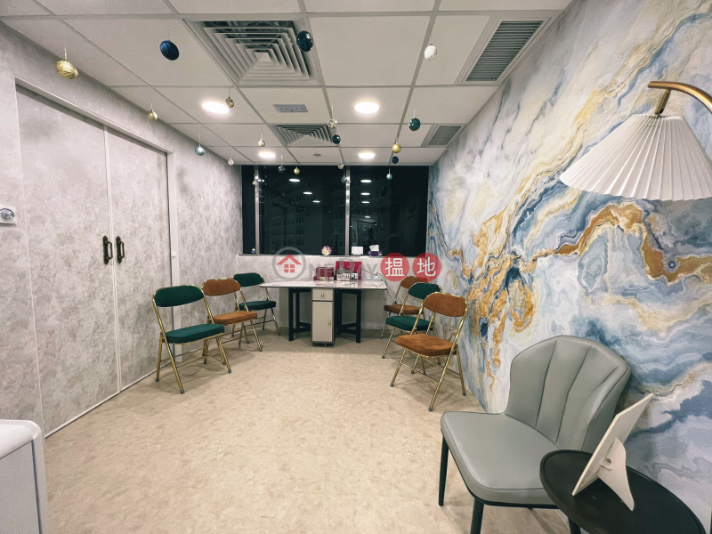 Causeway Bay Office Rental, McDonald\'s Building 麥當勞大廈 Rental Listings | Wan Chai District (TWBRY-8701815725)