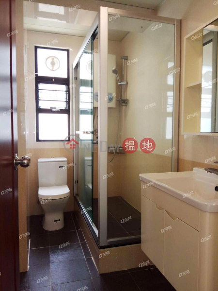 Honiton Building | 3 bedroom High Floor Flat for Rent 8-8A Honiton Road | Western District | Hong Kong Rental, HK$ 32,000/ month