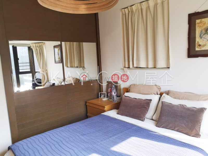 The Royal Court Middle, Residential, Sales Listings, HK$ 33.3M