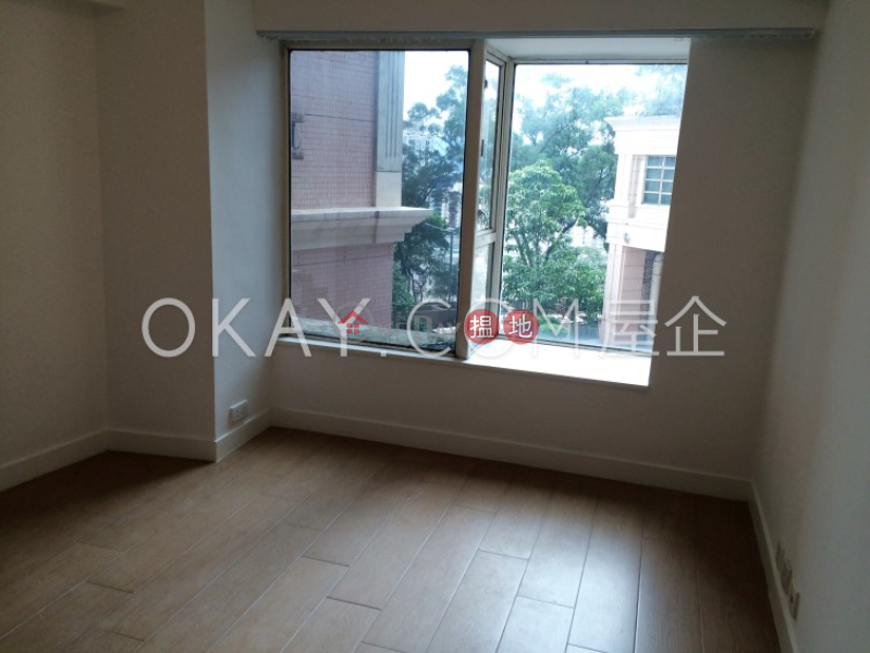 Pacific Palisades | Middle Residential | Rental Listings HK$ 39,000/ month