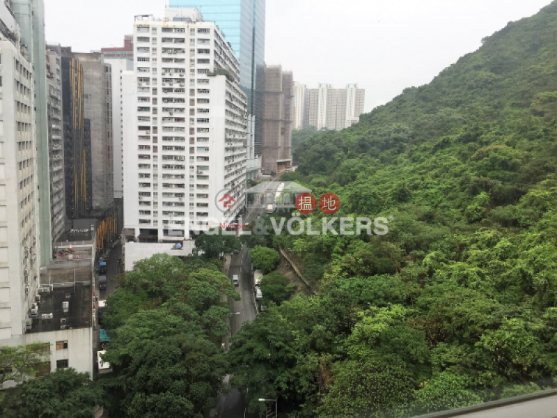 3 Bedroom Family Flat for Sale in Wong Chuk Hang | Derrick Industrial Building 得力工業大廈 Sales Listings