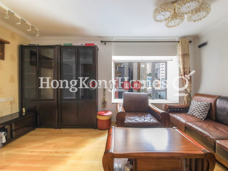 3 Bedroom Family Unit for Rent at Hollywood Terrace | Hollywood Terrace 荷李活華庭 Rental Listings