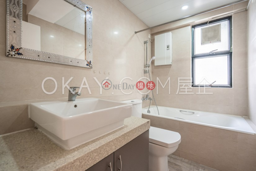 Property Search Hong Kong | OneDay | Residential, Rental Listings Exquisite 3 bedroom with parking | Rental