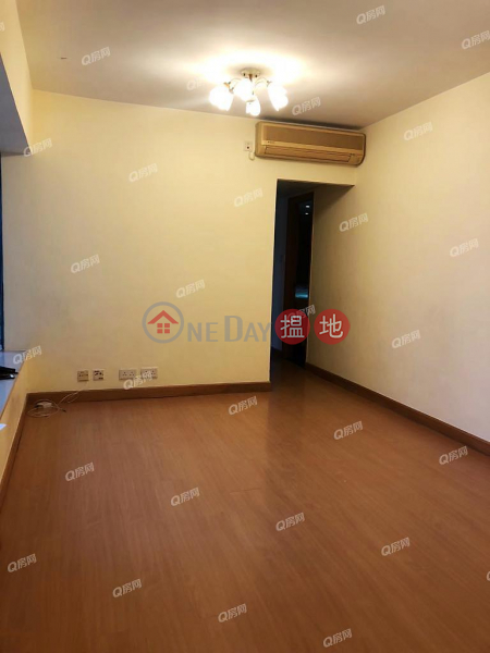 HK$ 26,000/ month | Tower 1 Island Resort | Chai Wan District | Tower 1 Island Resort | 3 bedroom Mid Floor Flat for Rent