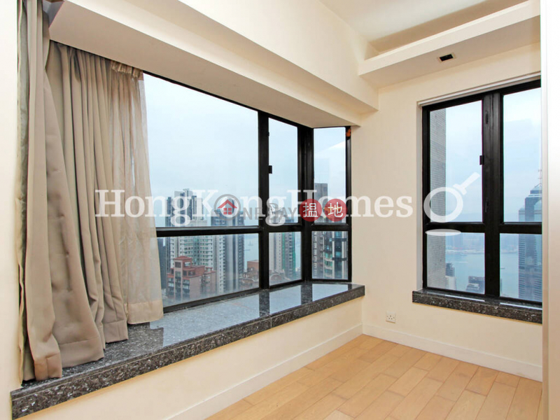 3 Bedroom Family Unit for Rent at Vantage Park, 22 Conduit Road | Western District Hong Kong | Rental HK$ 38,000/ month