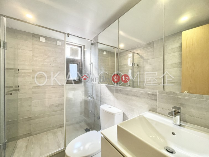 HK$ 15.8M Pine Gardens, Wan Chai District | Popular 1 bedroom with parking | For Sale