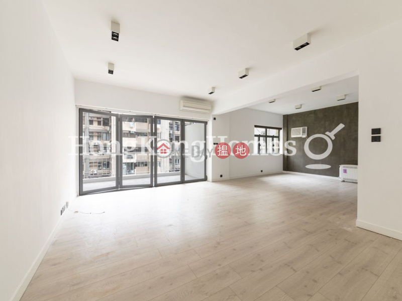 3 Bedroom Family Unit for Rent at Emerald Court 14 Conduit Road | Western District Hong Kong, Rental HK$ 69,000/ month