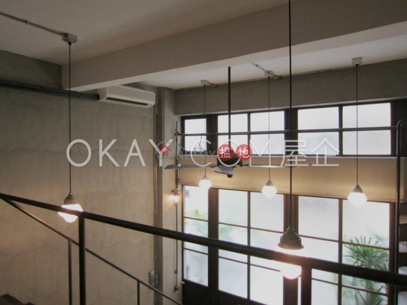 Nicely kept studio in Sheung Wan | For Sale | 1-6 Wa Ning Lane | Central District, Hong Kong | Sales | HK$ 18M