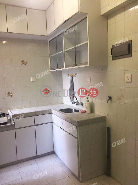 Property Search Hong Kong | OneDay | Residential | Rental Listings Pearl City Mansion | 2 bedroom Low Floor Flat for Rent