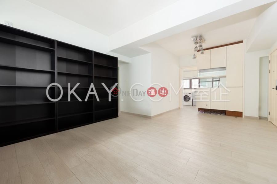 HK$ 13.5M, Chong Yuen, Western District Luxurious 3 bed on high floor with balcony & parking | For Sale