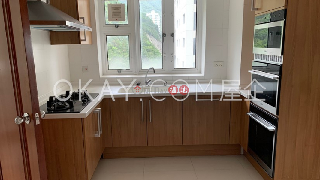 HK$ 133,000/ month | Block 3 ( Harston) The Repulse Bay, Southern District | Gorgeous 4 bedroom with sea views, balcony | Rental