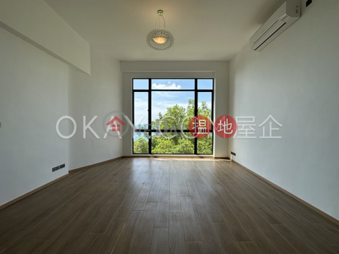 Stylish 3 bedroom with sea views & parking | Rental | Block 1 Banoo Villa 步雲軒1座 _0