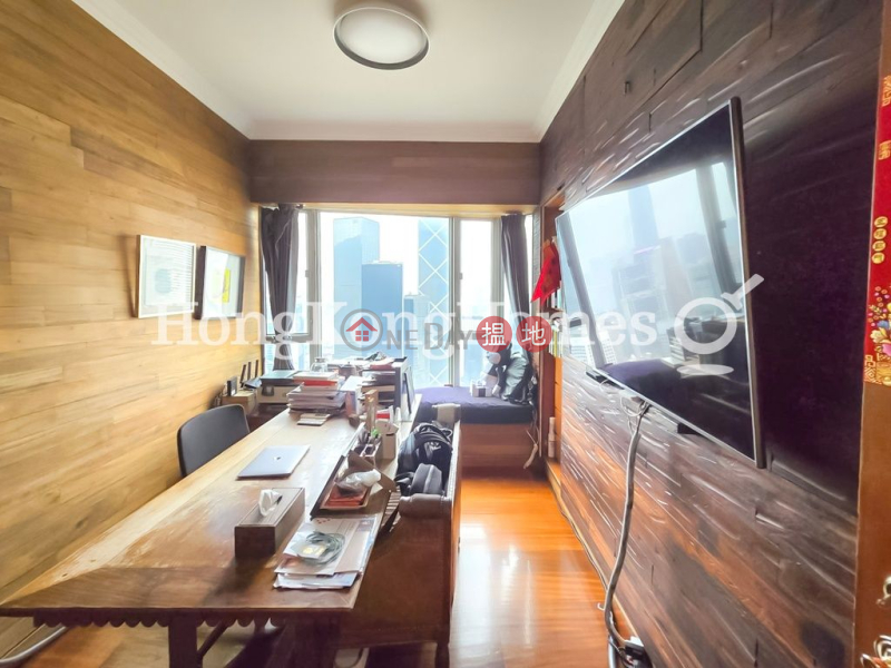 3 Bedroom Family Unit at Regence Royale | For Sale, 2 Bowen Road | Central District, Hong Kong, Sales | HK$ 72.8M