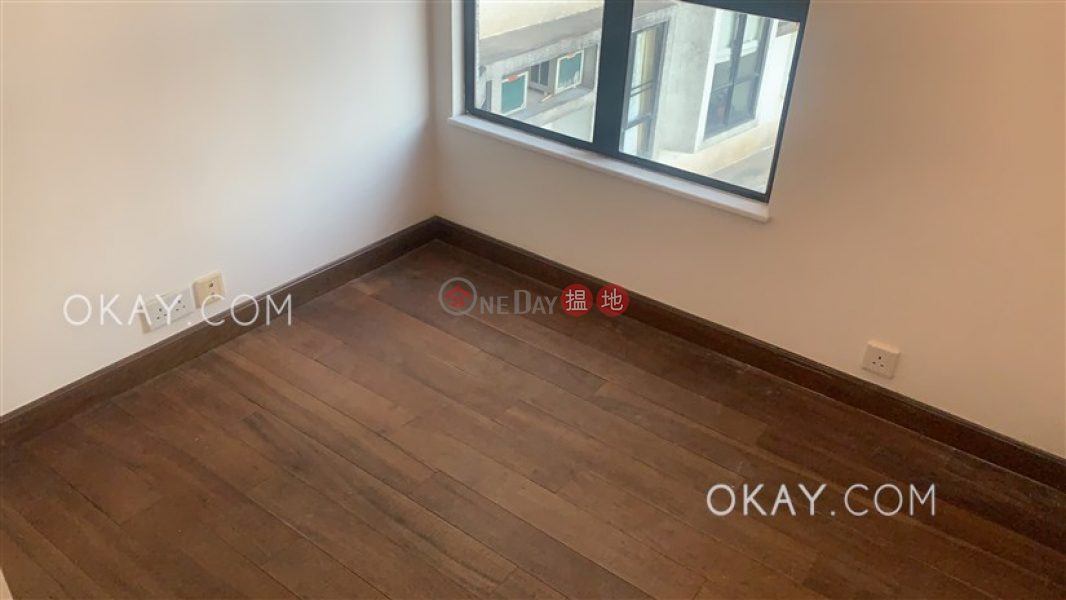 HK$ 38,000/ month, Vantage Park, Western District, Nicely kept 2 bed on high floor with sea views | Rental