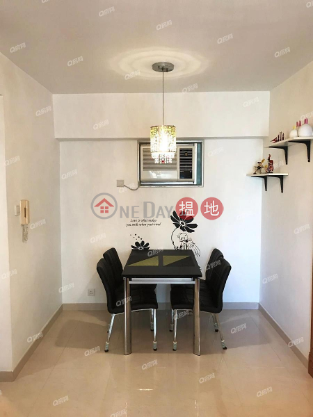Property Search Hong Kong | OneDay | Residential | Sales Listings Block 4 Well On Garden | 3 bedroom Mid Floor Flat for Sale