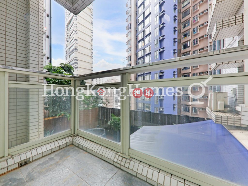 3 Bedroom Family Unit for Rent at Centrestage | 108 Hollywood Road | Central District | Hong Kong, Rental, HK$ 32,000/ month