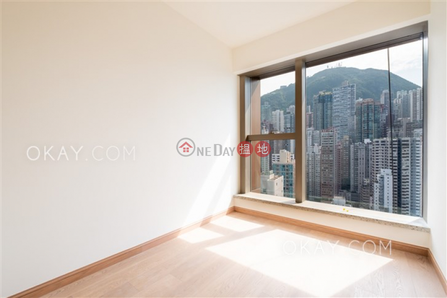 HK$ 68,000/ month My Central Central District Lovely 3 bedroom on high floor with rooftop & balcony | Rental