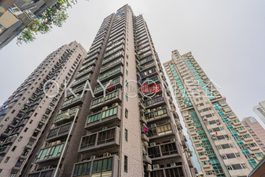 HK$ 9.28M Western Garden Evergreen Tower Western District Generous 1 bedroom on high floor with terrace & balcony | For Sale