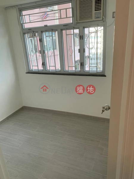 Tsuen Wan Centre Block 9 (Nanking House) | High Residential | Rental Listings HK$ 13,500/ month