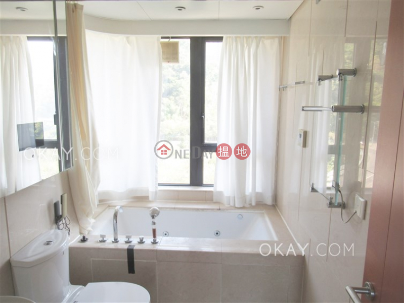 HK$ 53,000/ month Phase 6 Residence Bel-Air | Southern District, Unique 3 bedroom on high floor with balcony & parking | Rental