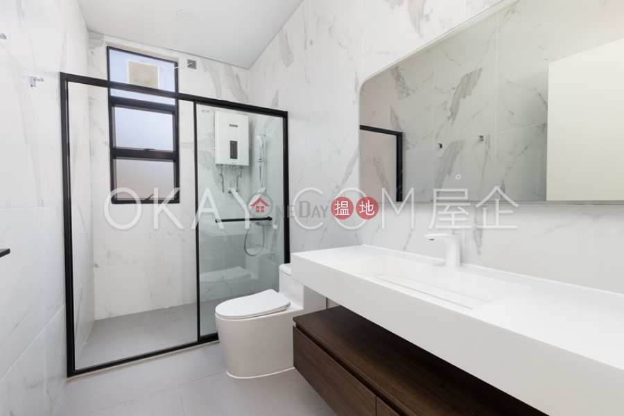 HK$ 110,000/ month | Block 1 Banoo Villa, Southern District | Beautiful 3 bedroom with sea views, balcony | Rental