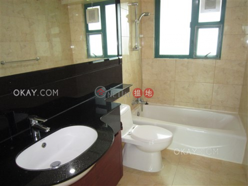 Nicely kept 3 bedroom with balcony | For Sale, 5 Chianti Drive | Lantau Island | Hong Kong | Sales HK$ 11M