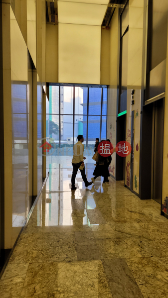 九龍貿易中心 (Kowloon Commerce Centre) 葵芳| ()(3)