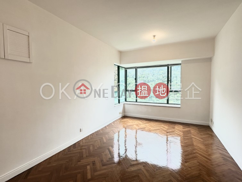 Luxurious 2 bedroom on high floor with parking | For Sale | Hillsborough Court 曉峰閣 _0