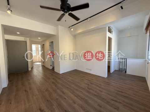 Stylish 3 bedroom with terrace & parking | For Sale | Razor Park 寶珊苑 _0