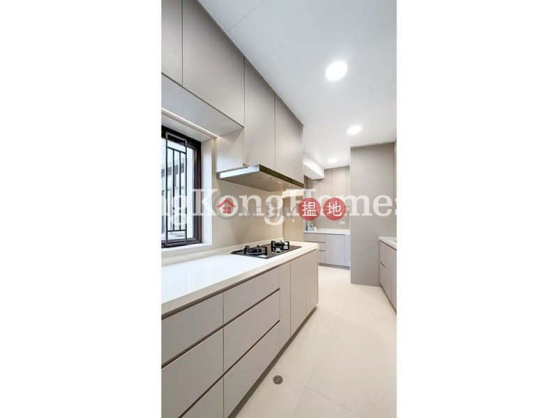 Property Search Hong Kong | OneDay | Residential | Rental Listings | 3 Bedroom Family Unit for Rent at Breezy Court