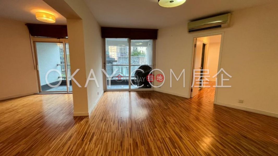 HK$ 19M, Albron Court, Central District, Efficient 2 bedroom with balcony | For Sale