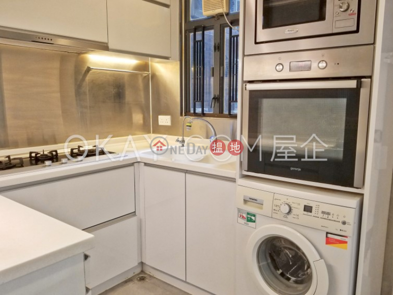 Elegant 3 bedroom in Ho Man Tin | For Sale 83 Chung Hau Street | Kowloon City | Hong Kong | Sales | HK$ 11M