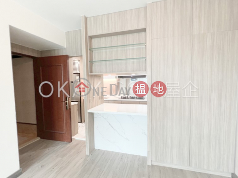 Popular 3 bed on high floor with sea views & balcony | For Sale | Discovery Bay, Phase 13 Chianti, The Barion (Block2) 愉景灣 13期 尚堤 珀蘆(2座) _0