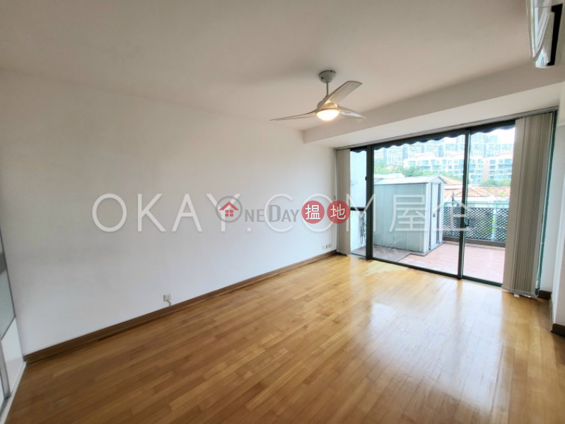 HK$ 48,000/ month | Discovery Bay, Phase 11 Siena One, Block 8, Lantau Island, Rare 3 bedroom with terrace & balcony | Rental