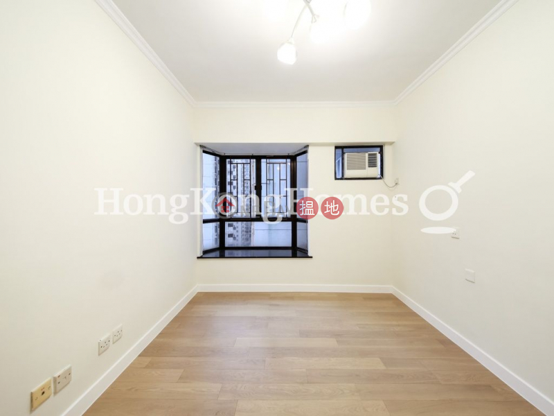 3 Bedroom Family Unit for Rent at Yukon Court | 2 Conduit Road | Western District | Hong Kong, Rental HK$ 55,000/ month