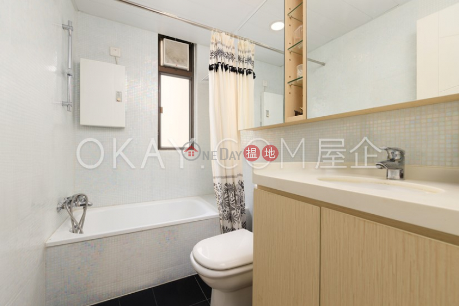 Tai Yuen, Low, Residential | Sales Listings | HK$ 10.5M