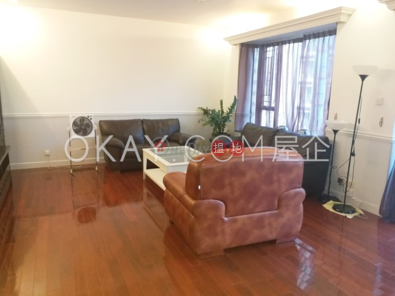 Rare 3 bedroom in Mid-levels West | For Sale | Regal Crest 薈萃苑 Sales Listings